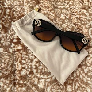 TORY BURCH SUNGLASSES